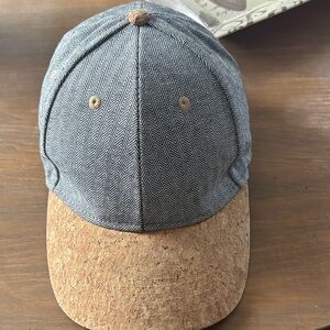 Gray Herringbone Cap with Cork Brim